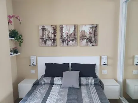 Golf Del Sur, Edificio Canadas,