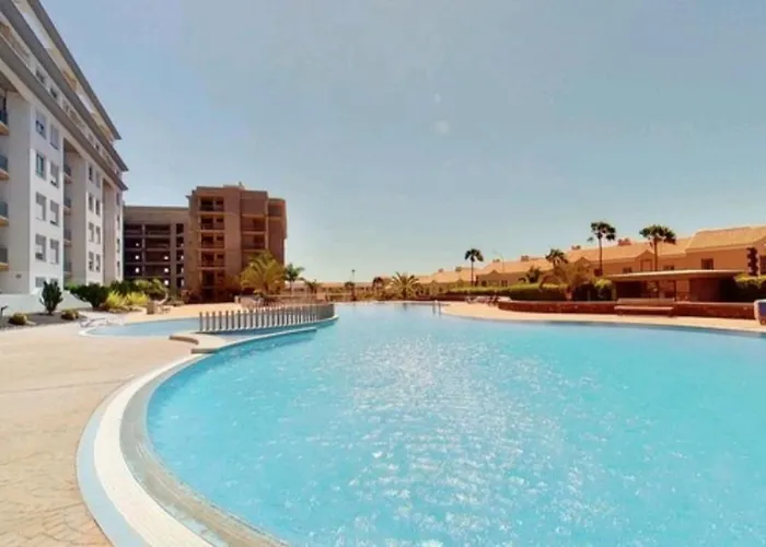 Daire Golf Del Sur, Edificio Canadas,